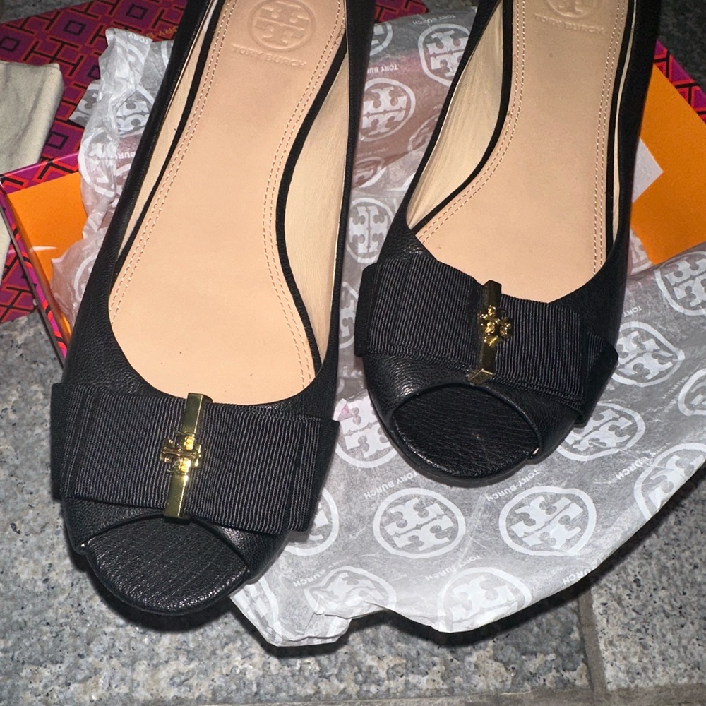Torch Burch shoes